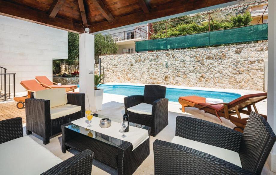 Vila Jadran Omis Exterior photo