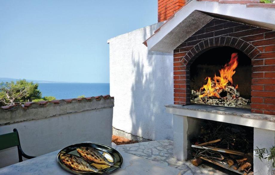 Vila Jadran Omis Exterior photo