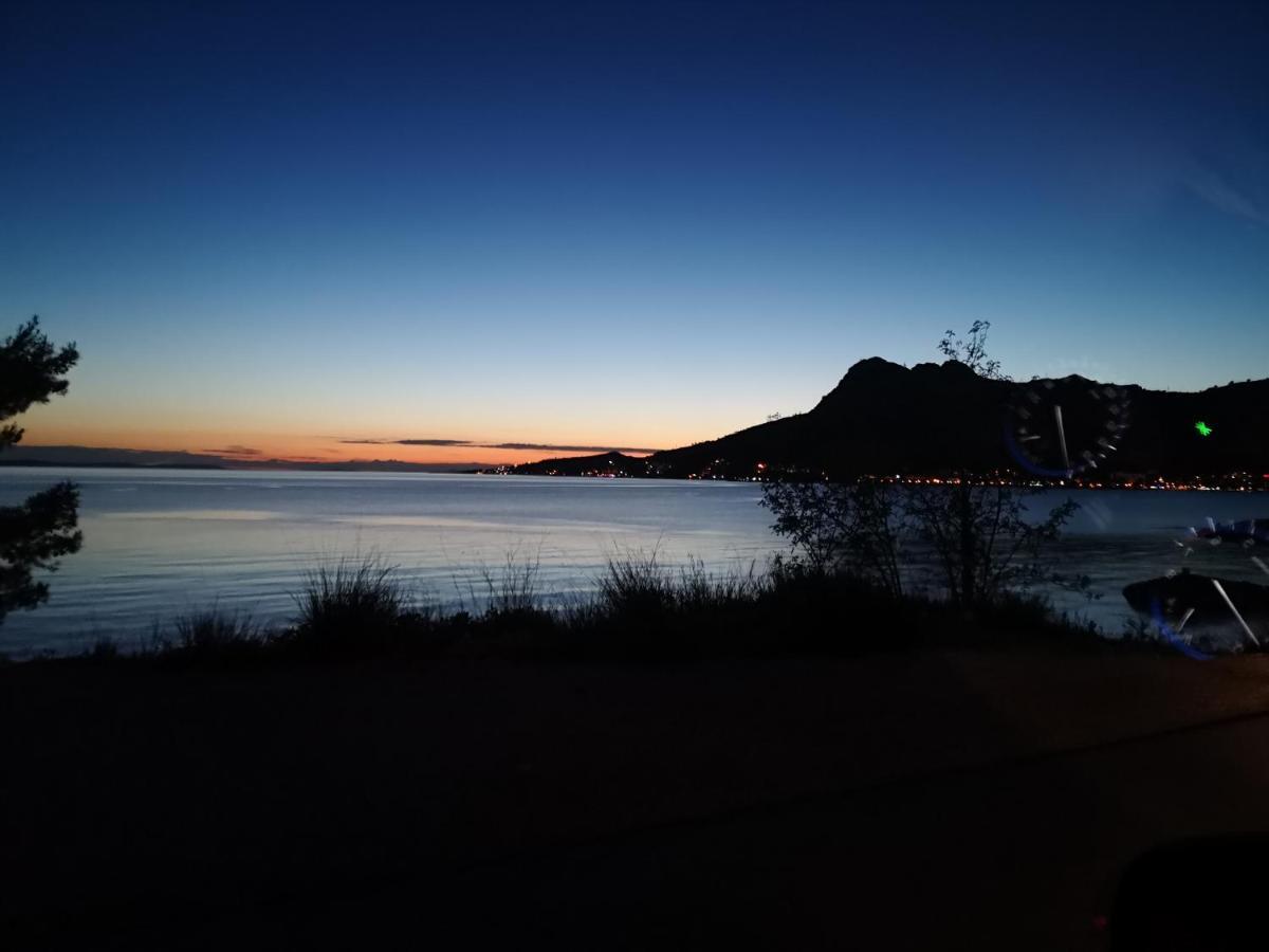 Vila Jadran Omis Exterior photo