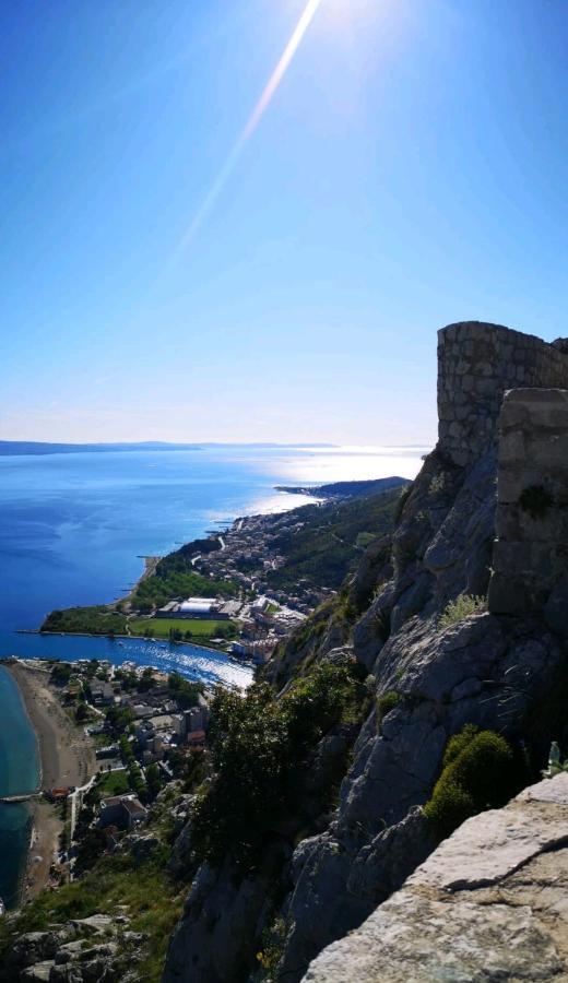 Vila Jadran Omis Exterior photo